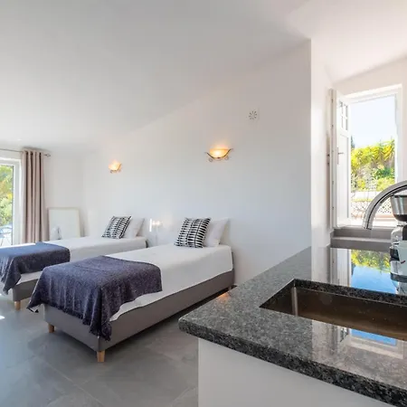 Ponto De Vista 103 By Destination Algarve Villa Lagos