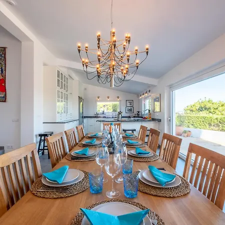 Ponto De Vista 103 By Destination Algarve * 拉哥斯